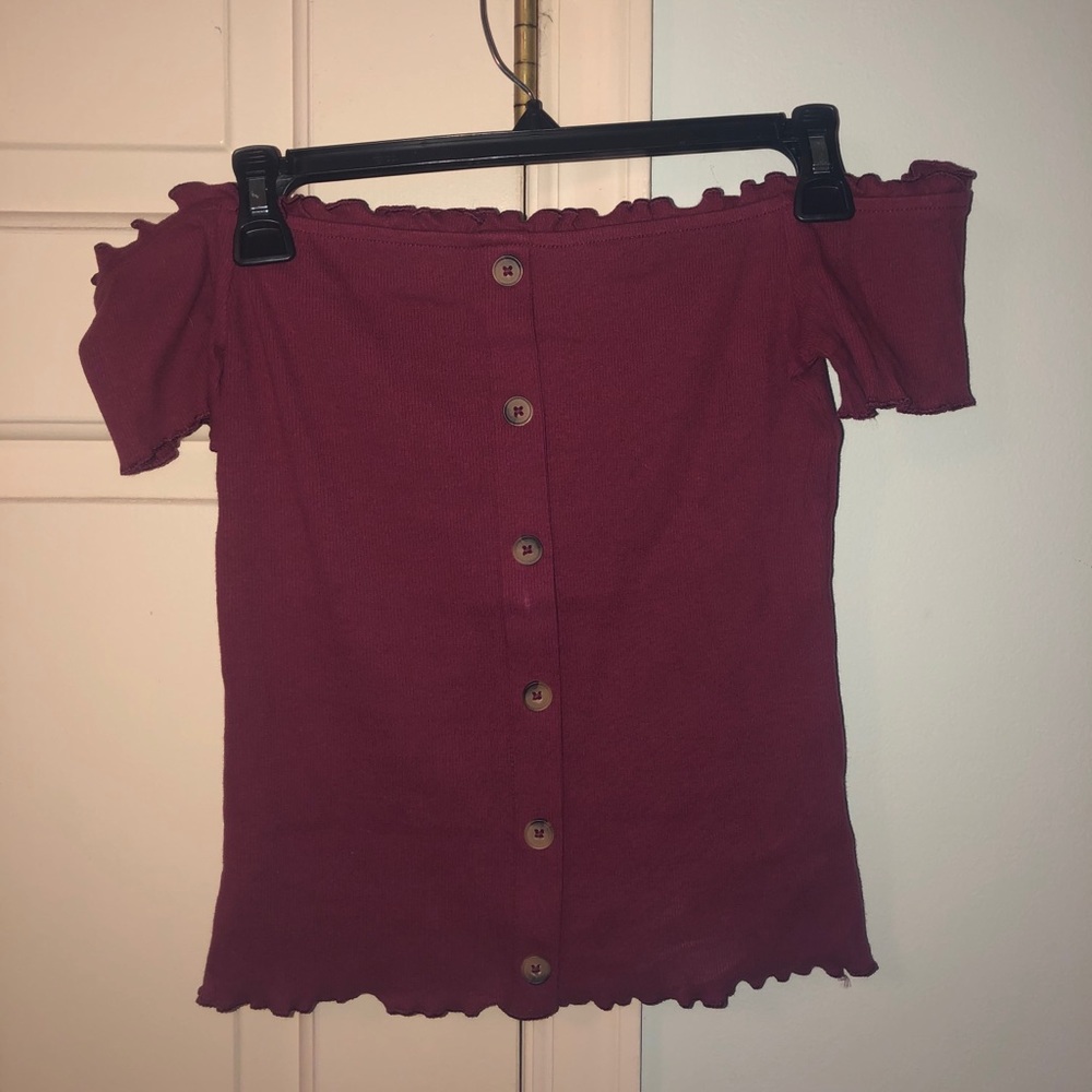 3/$20✨ Off-Shoulder Crop Top